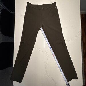 Lululemon Commission Pant Slim Warpstreme Dark Olive green, 30 waist x 31 inseam
